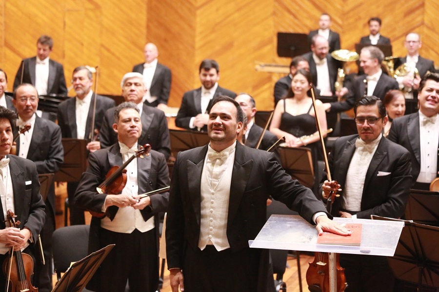 Deleita la Orquesta Sinfónica del Estado de México al público de Toluca y Aculco