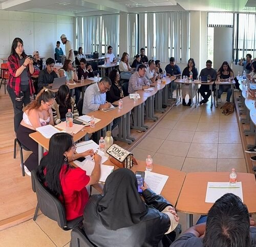 Estudiantado entrega instalaciones de la Unidad Académica Chimalhuacán a la Rectora de la UAEMé