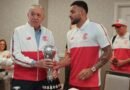 Visita Valentín Diez Morodo a los Diablos