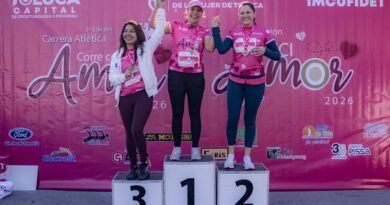 Toluca celebra el amor corriendo y andando en bici por sus principales calles