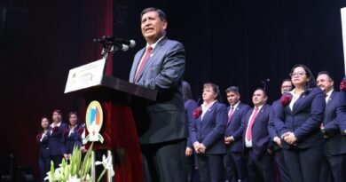 Más de 20 mil maestras del SMSEM celebran el Día de la Mujer en el Auditorio Nacional