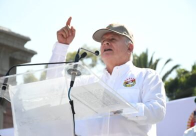 En Tlalnepantla, SUTEYM y centrales obreras conmemoran el 1 de mayo
