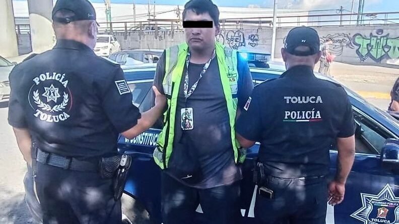 Detiene Policía de Toluca a presunto implicado en robo a cuentahabiente