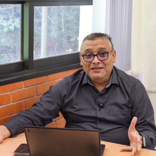 Investigadores de la UAEMéx analizan el potencial de la inteligencia artificial para fortalecer la atención ciudadana