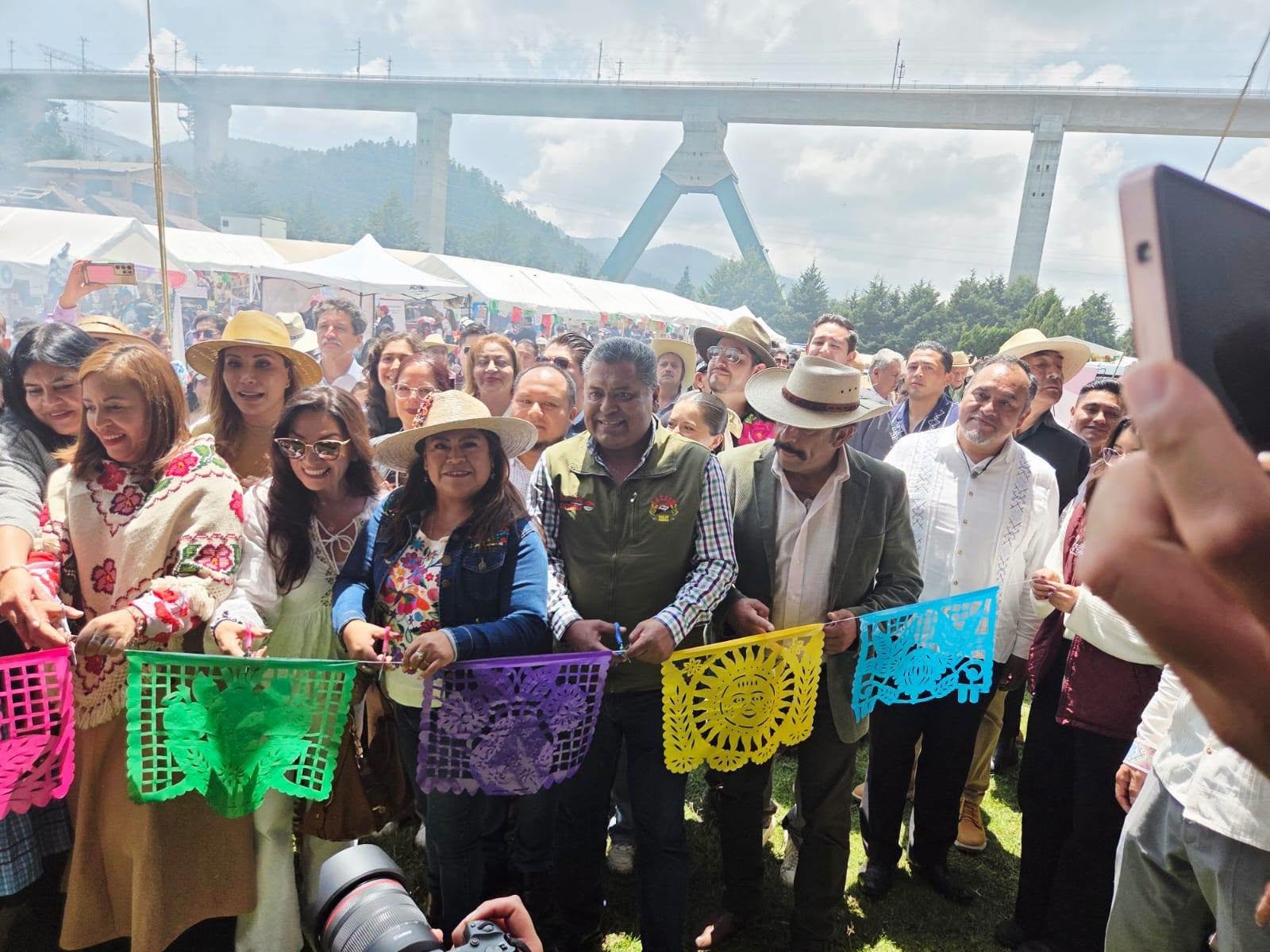 Impulsan la gastronomía mexiquense en encuentro estatal en Ocoyoacac.