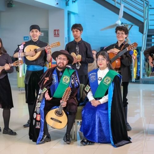 Estudiantina de la Facultad de Ingeniería de la UAEMéx destaca en Festival Internacional de Tunas y Estudiantinas
