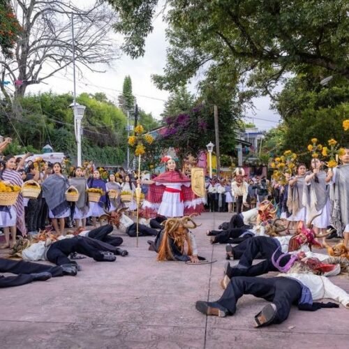 Los Diablos de Yauhtli, proyecto de la UAEMéx, recibe apoyo para preservar la cultura y tradiciones de Tenancingo